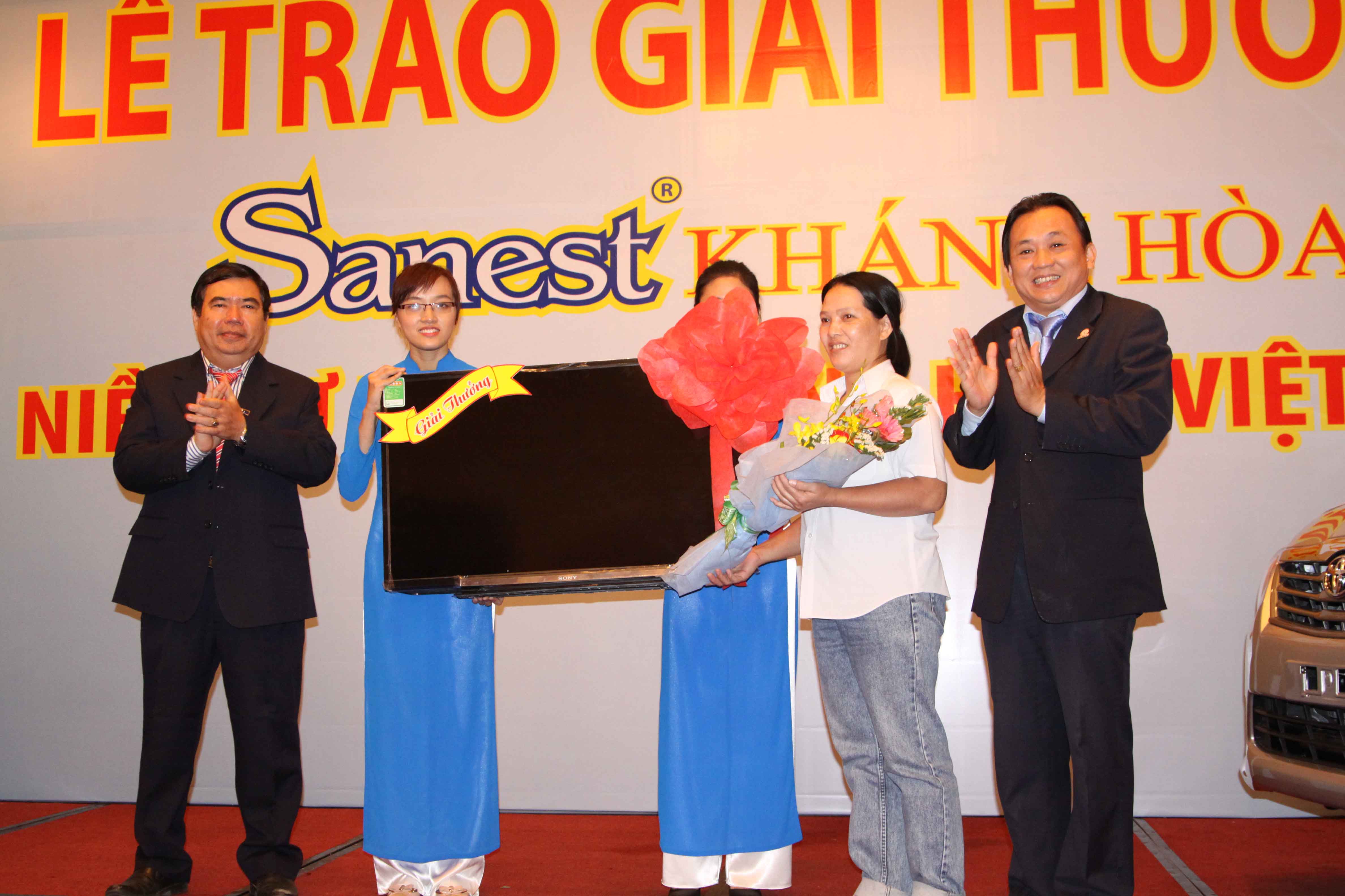 http://yensaokhanhhoa.com.vn/yensao/app/webroot/upload/images/Le%20Thi%20Kim%20Cuc%20-%20Tivi40.JPG